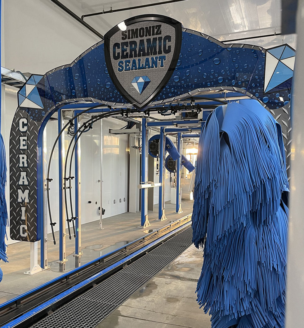 Jet Wave Express Car Wash with Free Vacuums in Victorville, California